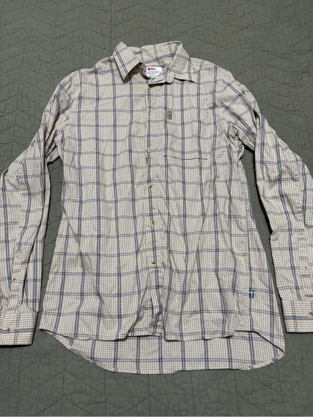 Fjällräven Men’s Medium Regular Fit Plaid Button Front